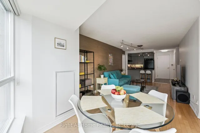 Additional image 9 of 2111 Lake Shore Blvd Unit 605