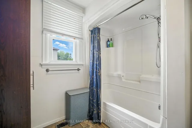 Additional image 22 of 568 Barnaby St