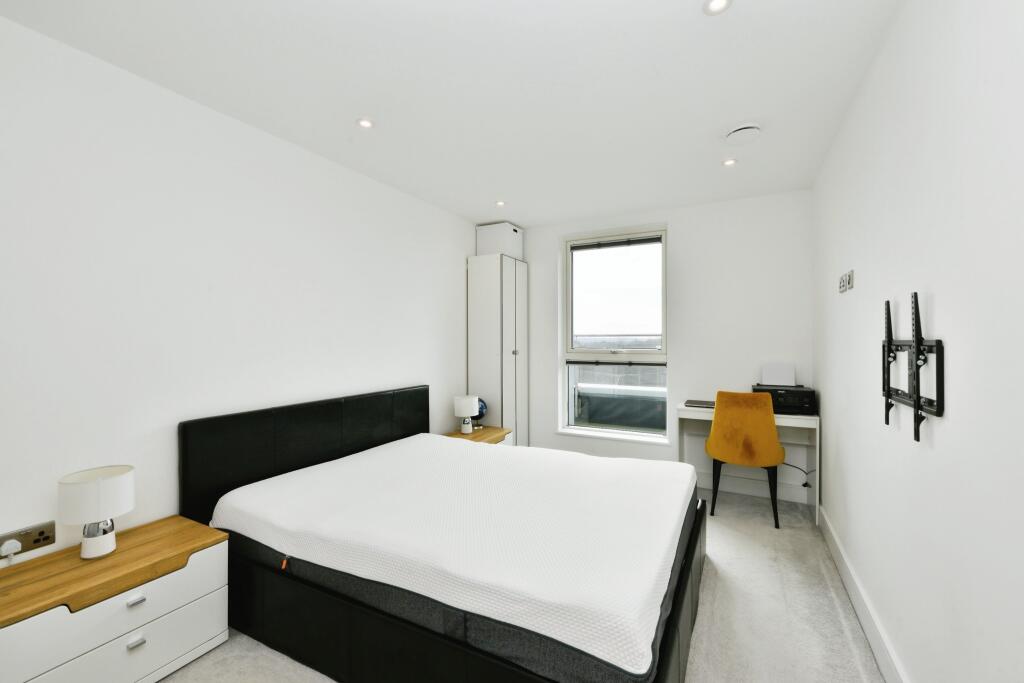 Additional image 10 of Bridge Road East, Welwyn Garden City, AL7