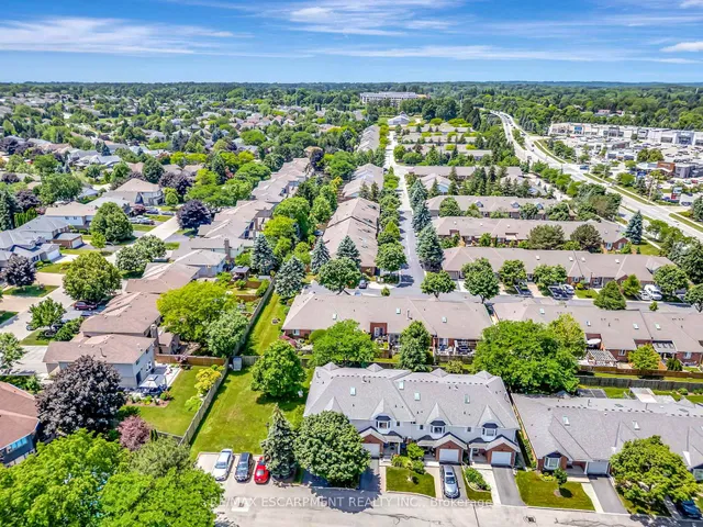 房产图片 37 - 20 Meadowlands Blvd 单元14