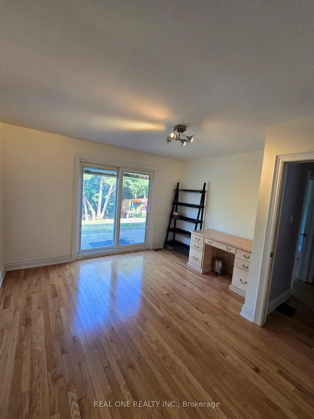 Additional image 20 of 37 Bessarion Rd