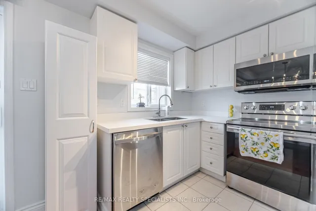 Additional image 17 of 21 Silo Crt