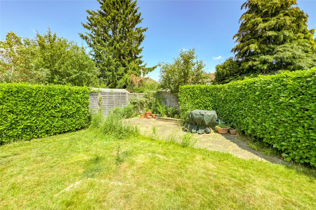 Additional image 17 of Evans Grove, St. Albans, Hertfordshire, AL4