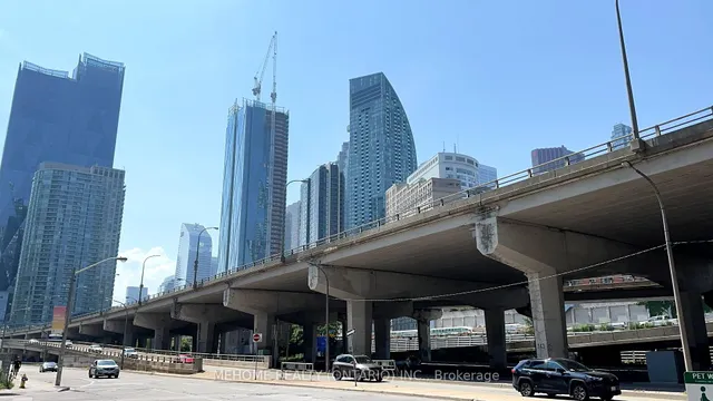 Additional image 42 of 55 Cooper St Unit 6210