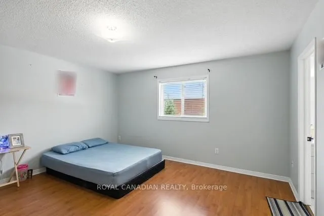 Additional image 11 of 112 Saintsbury Cres