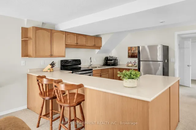 Additional image 19 of 585 Fletcher Rd