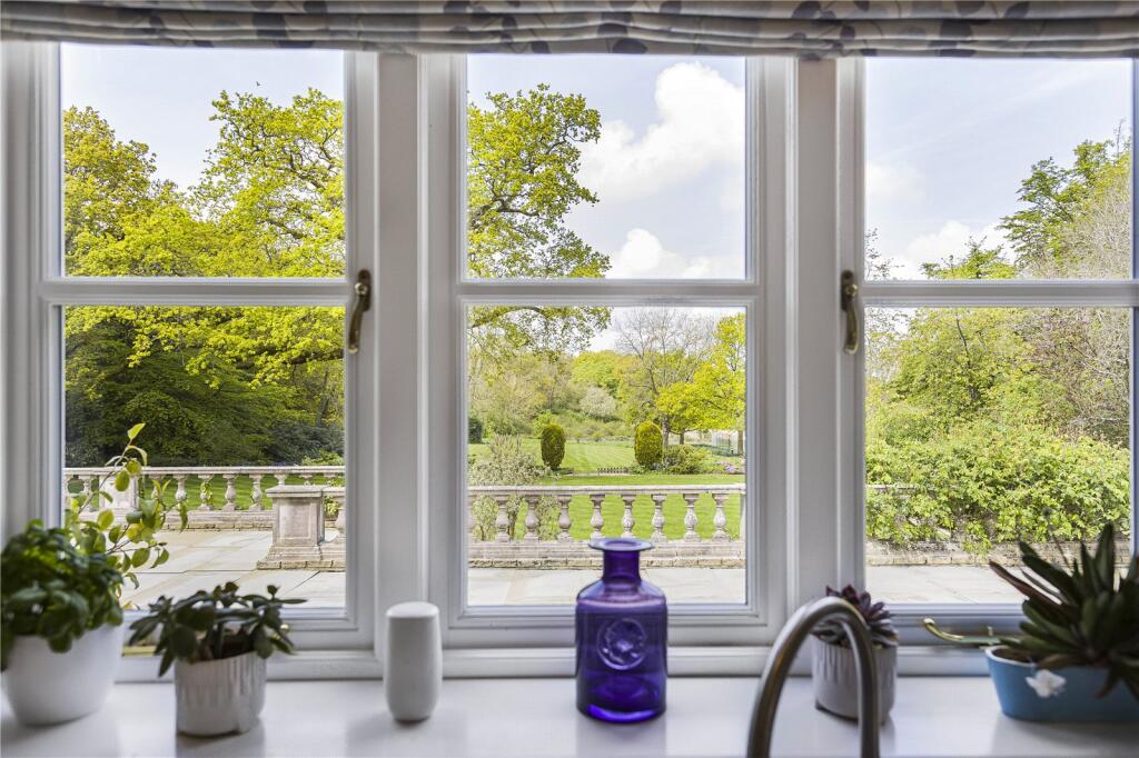 Additional image 9 of Grubbs Lane, Brookmans Park, Hertfordshire, AL9