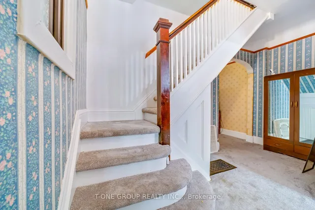 Additional image 6 of 221 Christie St