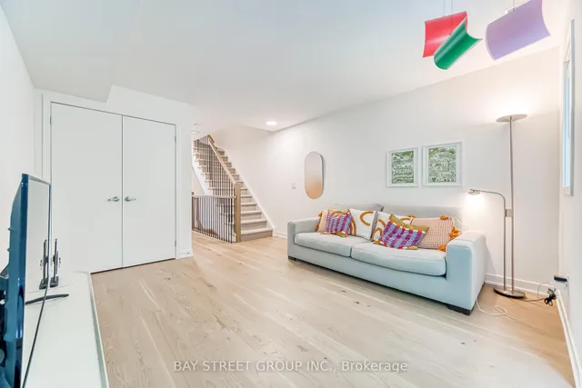 房产图片 22 - 加拿大多伦多110 Canon Jackson Dr 单元104