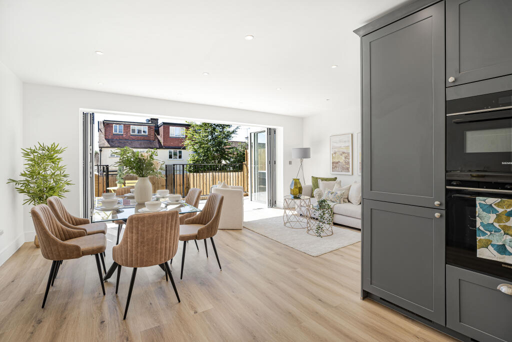 Additional image 2 of Birchmead Close, St Albans, AL3