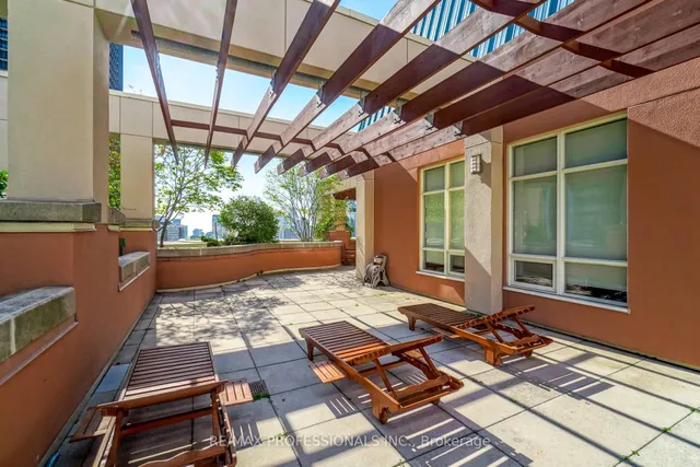 Additional image 30 of 100 Hayden St Unit 1107