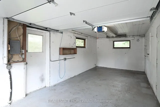 Additional image 45 of 33 Graystone Gdns