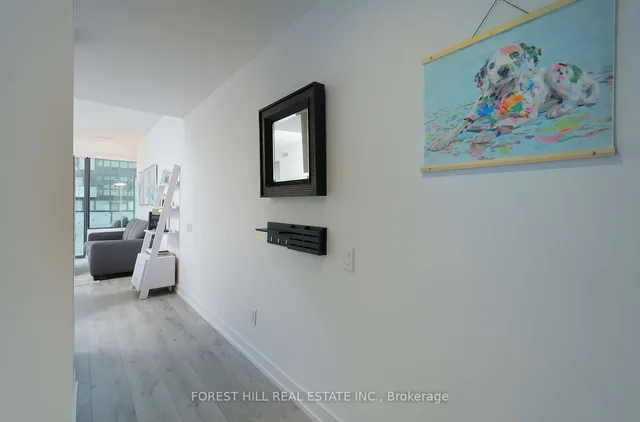 Additional image 7 of 161 Roehampton Ave Unit 711