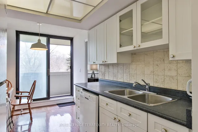 Additional image 8 of 75 Wynford Heights Cres Unit 303