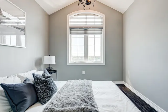 Additional image 29 of 77 Relton Circ