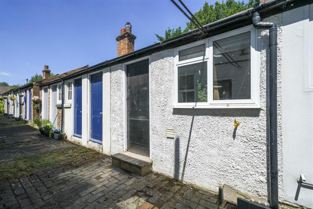 Additional image 3 of Alexandra Road, St. Albans