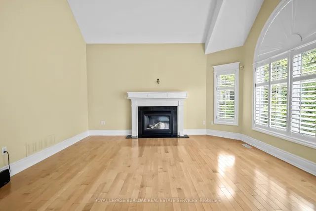 Additional image 10 of 2531 Hogan Crt