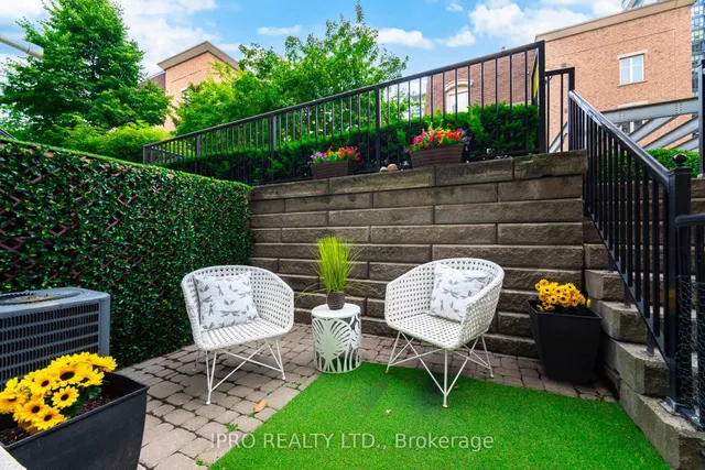 Additional image 22 of 21 Pirandello St Unit TH1223