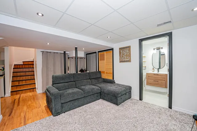 Additional image 42 of 24 Silver Egret Rd