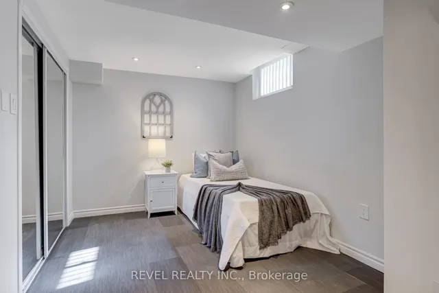 Additional image 42 of 6 Lone Oak Ave