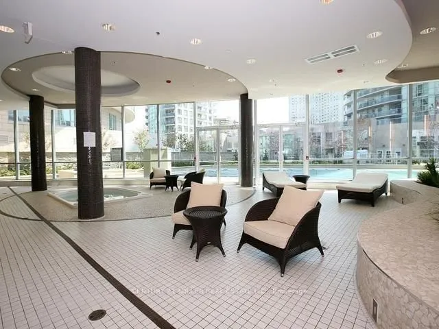 Additional image 38 of 90 Absolute Ave Unit 808