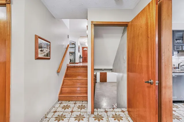 Additional image 27 of 75 President Dr