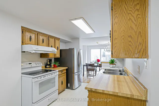 Additional image 18 of 94 Mossbrook Cres