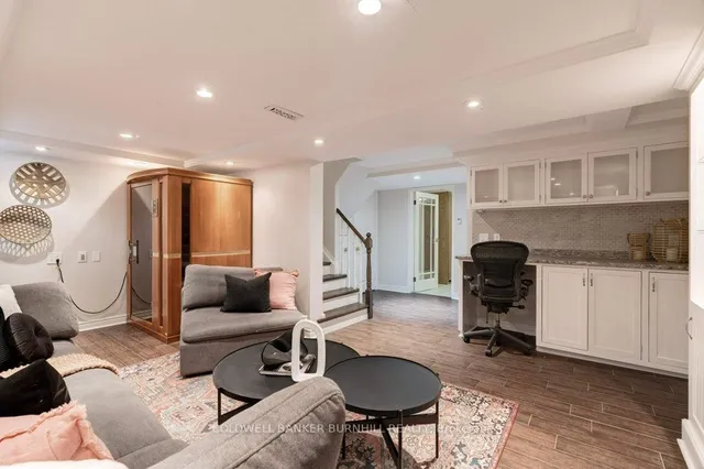 Additional image 38 of 800 Upper Paradise Rd Unit 15