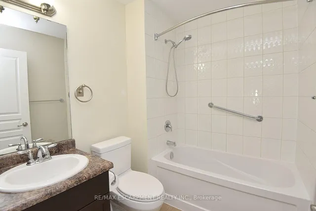 Additional image 29 of 8 Valiant Circ