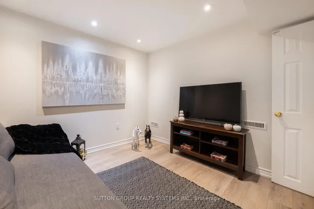 Additional image 36 of 2871 Darien Rd Unit 35