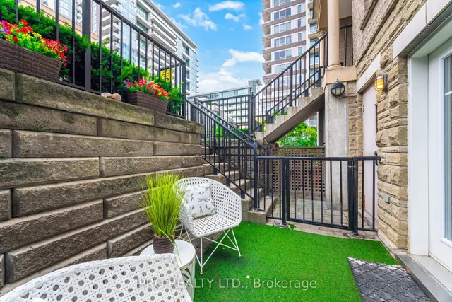 Additional image 25 of 21 Pirandello St Unit TH1223