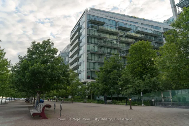 Additional image 3 of 39 Queens Quay Unit 830