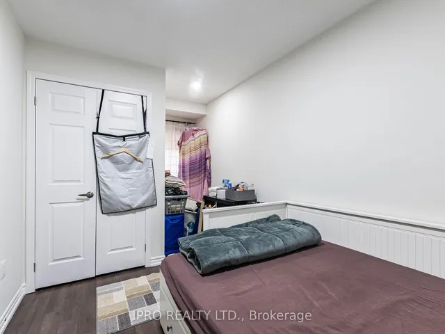 Additional image 41 of 581 Allport Gate