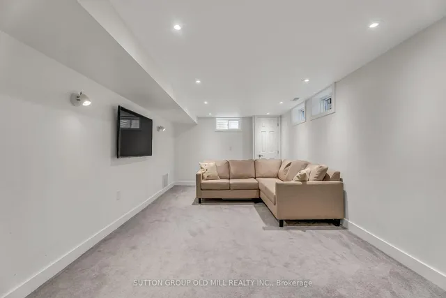 Additional image 30 of 47 Ashfield Dr