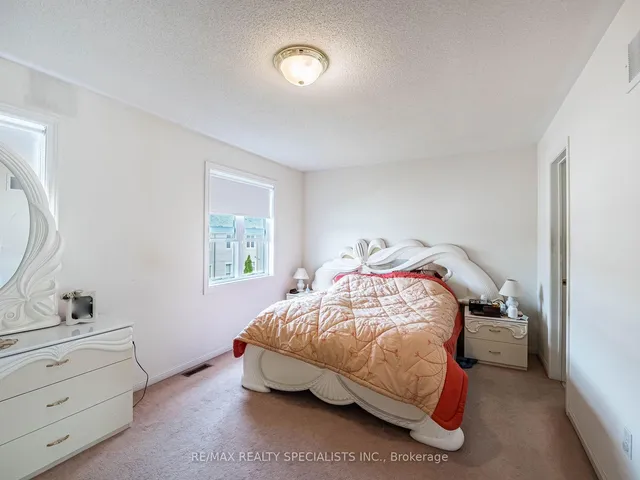 Additional image 19 of 5980 Whitehorn Ave Unit 117