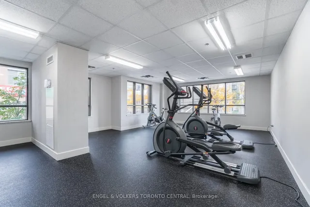 Additional image 12 of 1420 Dupont St Unit 1712