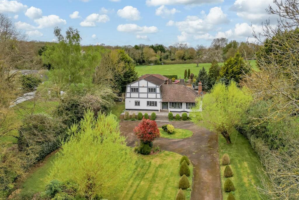 Additional image 23 of Reynards Road, Welwyn