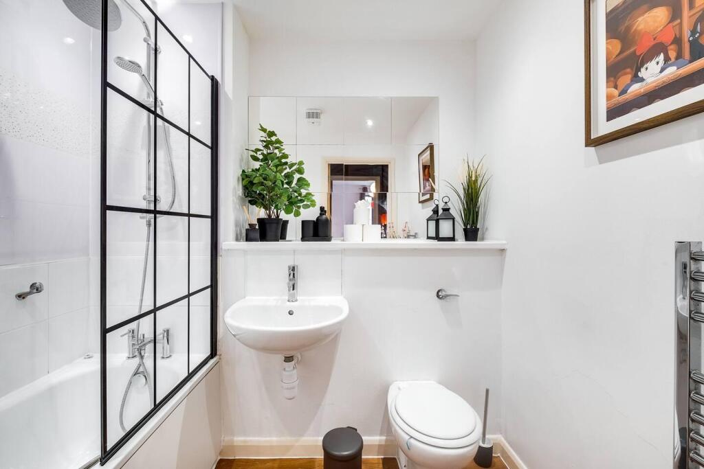 Additional image 8 of 165 Granville Street