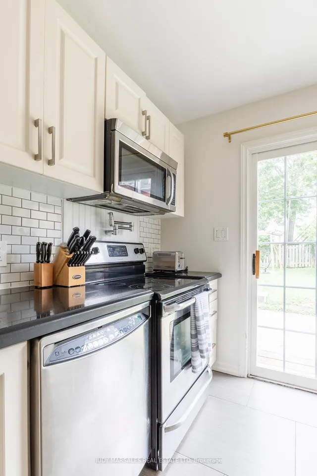 Additional image 22 of 32 Pearl St