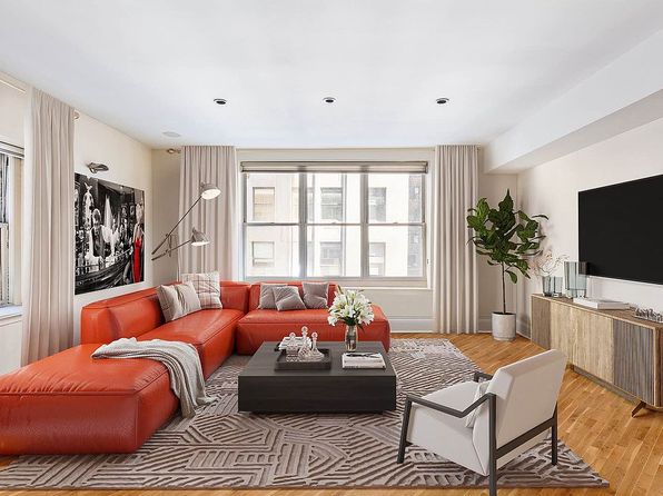 24 W 45th St APT 7, New York, NY 10036