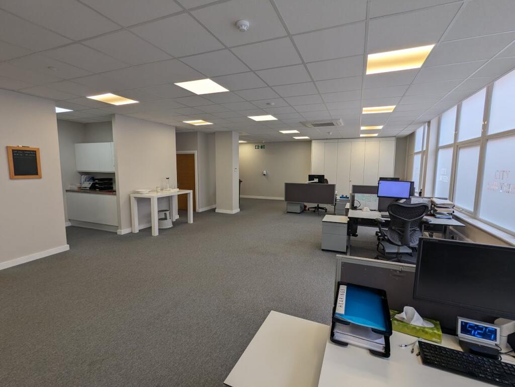 Suite 3, Phoenix House, St. Albans, AL1 5FL