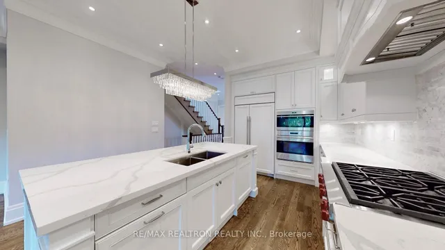 Additional image 16 of 71 Deloraine Ave