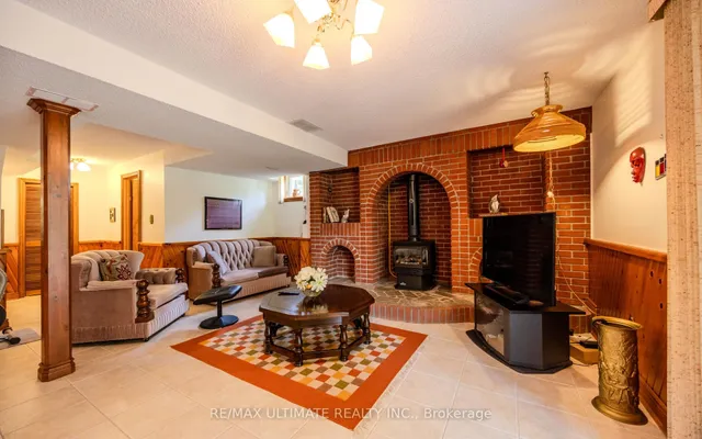 Additional image 41 of 7 Marker Crt