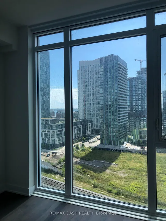 Additional image 23 of 27 Bathurst St Unit 1204W