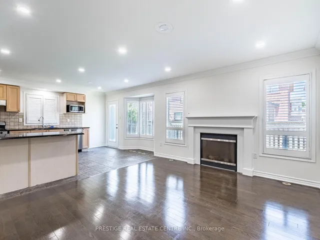 房产图片 3 - 汤普森路656号