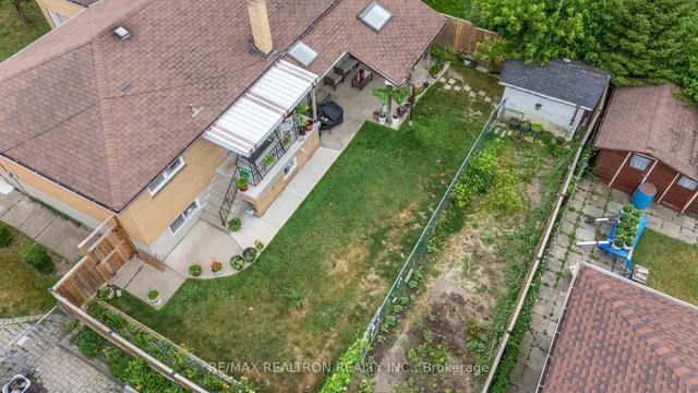 Additional image 37 of 4 Peacham Cres