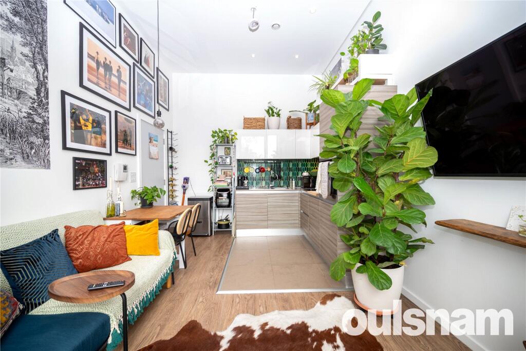 Primary image of Bournville Lane, Bournville, Birmingham, B30