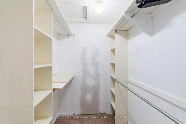 Additional image 20 of 1645 Bough Beeches Blvd