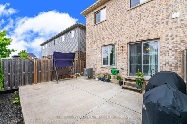 Additional image 38 of 24 Kingsborough Dr