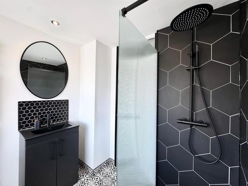 Additional image 20 of Farnborough Road, Castle Vale, Birmingham